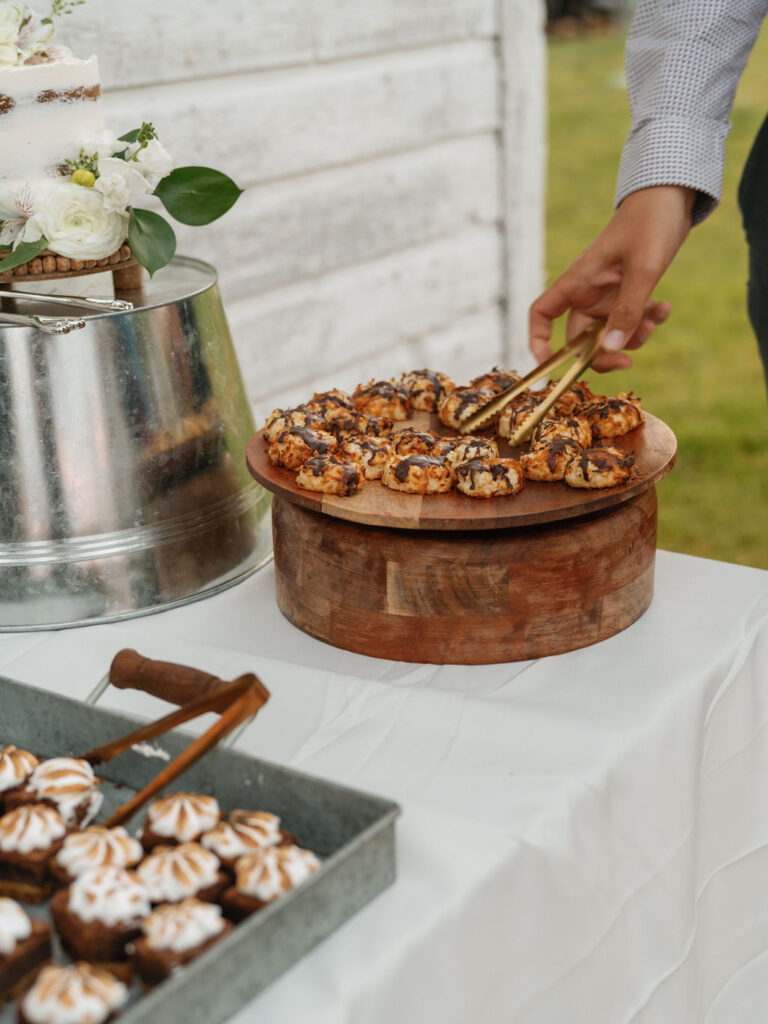Foster Creek Farm Wedding reception dessert details
